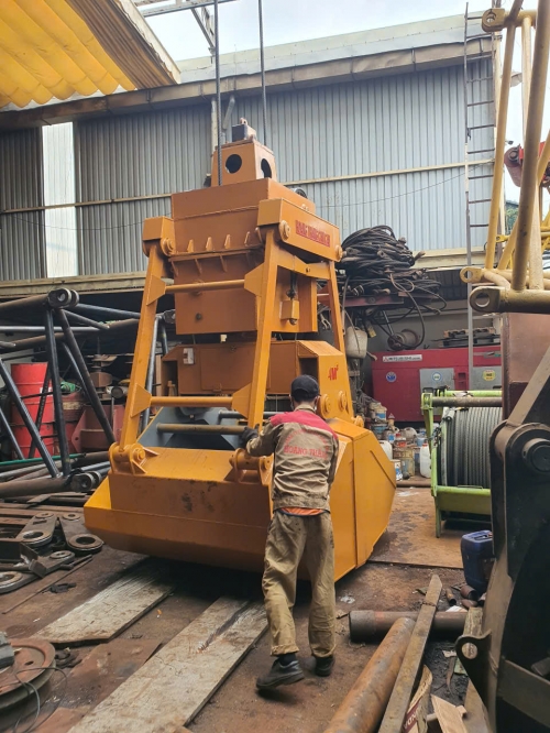 Gàu ngoạm tự động 4m3